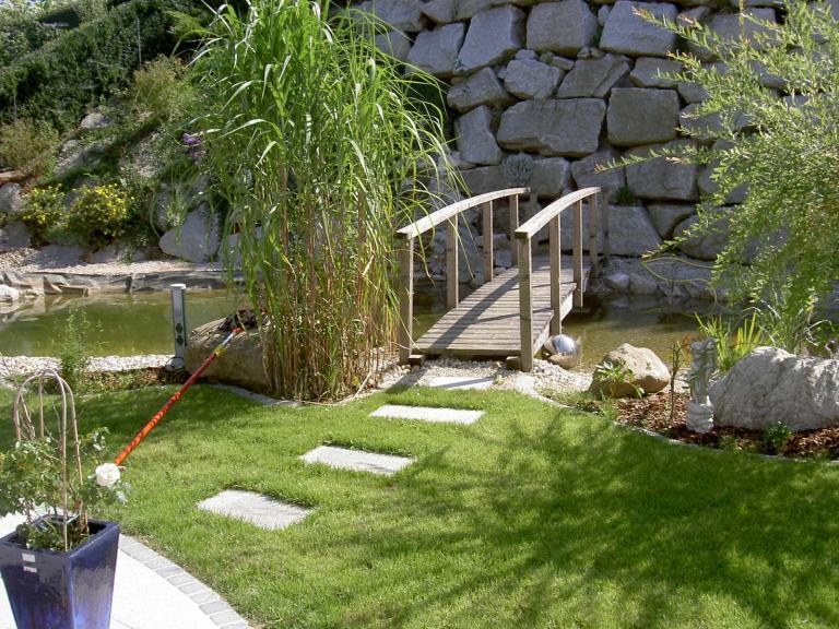 Gartengestaltung 12 teich mit bruecke